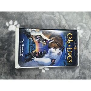VHS tape for the movie Cats & Dogs.